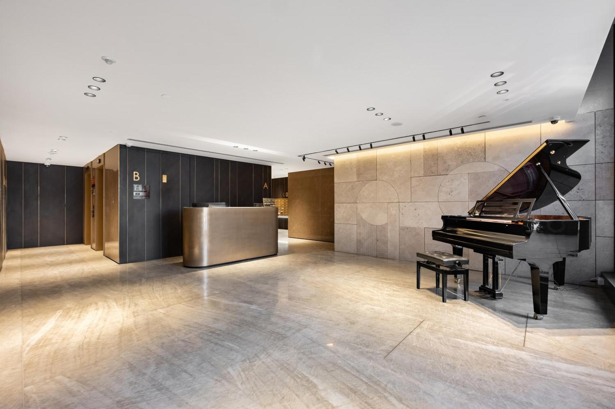 Piano House Vacation *